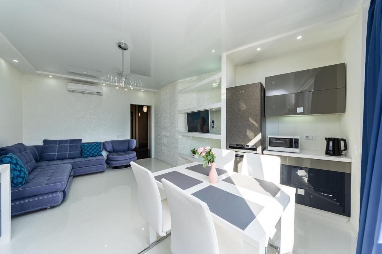 Fashionable Panoramic Apartments Dnieper. Obolon Kiew Exterior foto