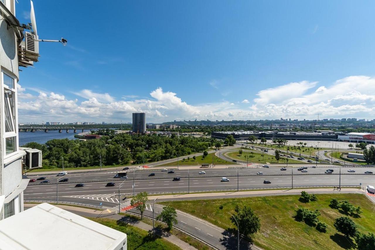 Fashionable Panoramic Apartments Dnieper. Obolon Kiew Exterior foto