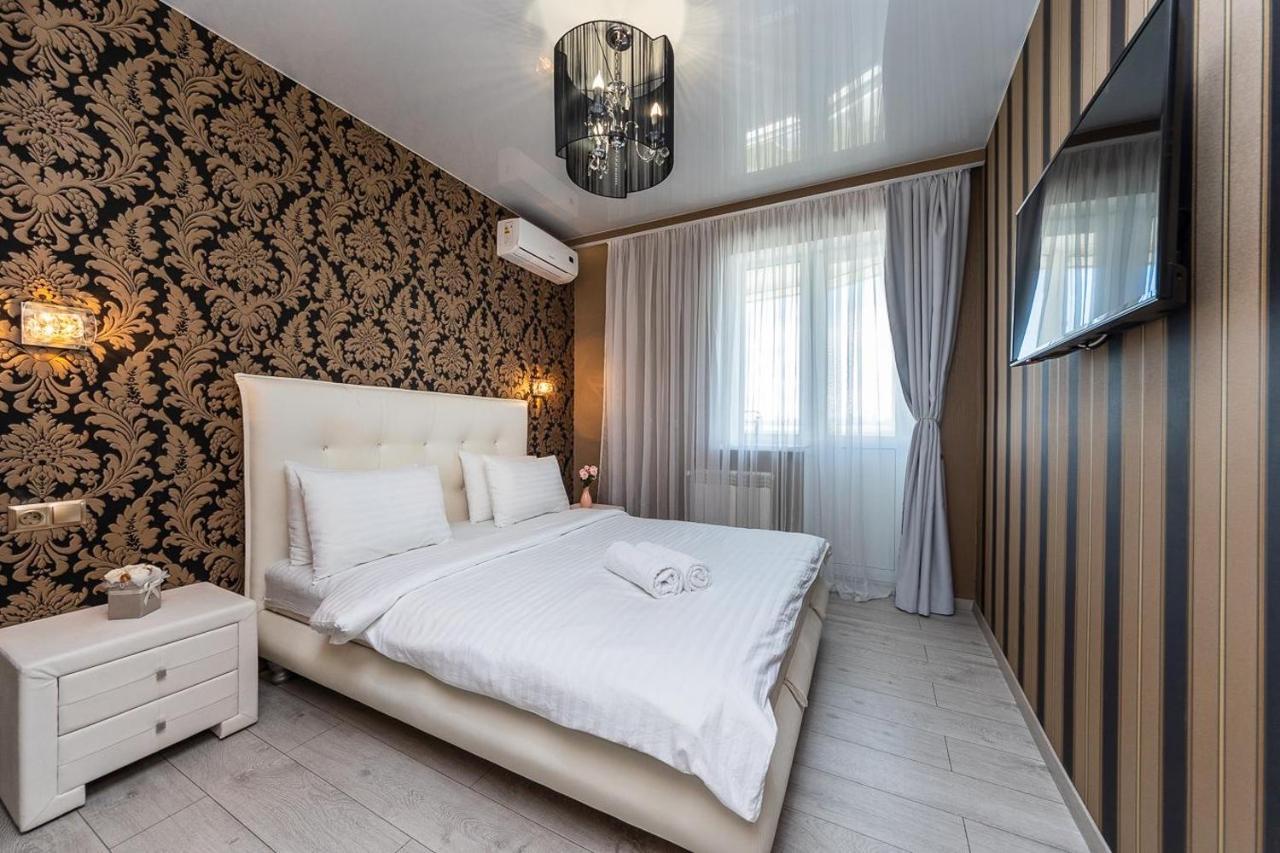 Fashionable Panoramic Apartments Dnieper. Obolon Kiew Exterior foto