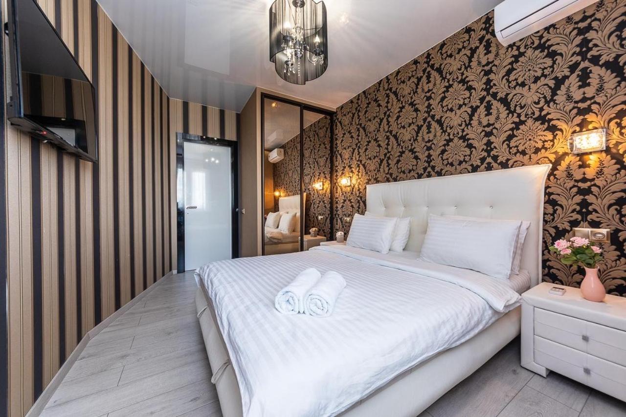 Fashionable Panoramic Apartments Dnieper. Obolon Kiew Exterior foto